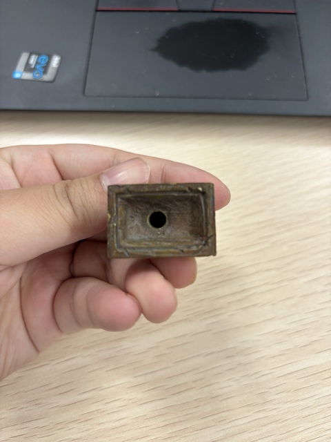 古玩銅器銅鎏金上師像真品鑒賞圖