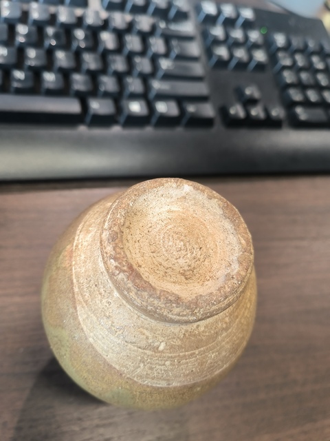 古玩陶瓷青釉雙系瓶真品鑒賞圖