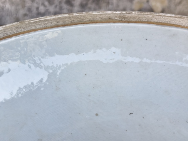 古玩陶瓷清晚期 粉彩花鳥紋捧盒真品鑒賞圖