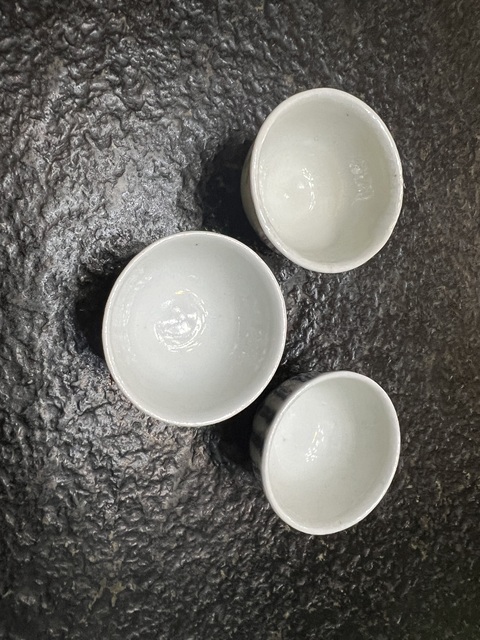 古玩陶瓷青花杯三個(gè)真品鑒賞圖