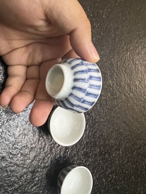 古玩陶瓷青花杯三個(gè)真品鑒賞圖