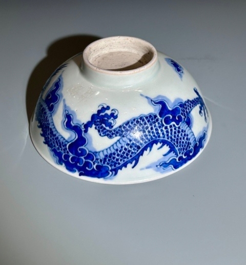 古玩陶瓷青花龍紋蓮子碗，模糊，偏老真品鑒賞圖
