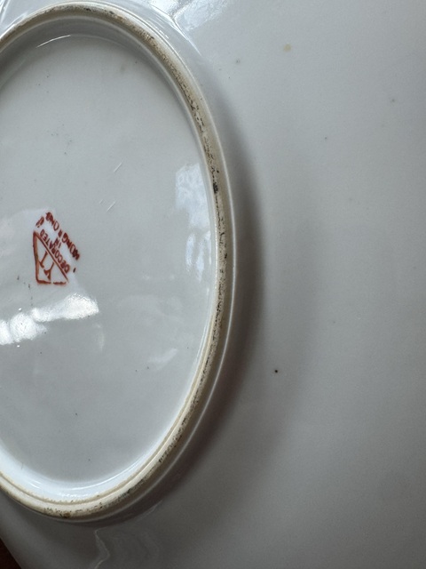 古玩陶瓷粉彩梅花紋盤真品鑒賞圖