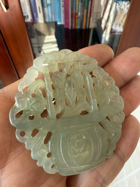 古玩玉器花籃佩真品鑒賞圖