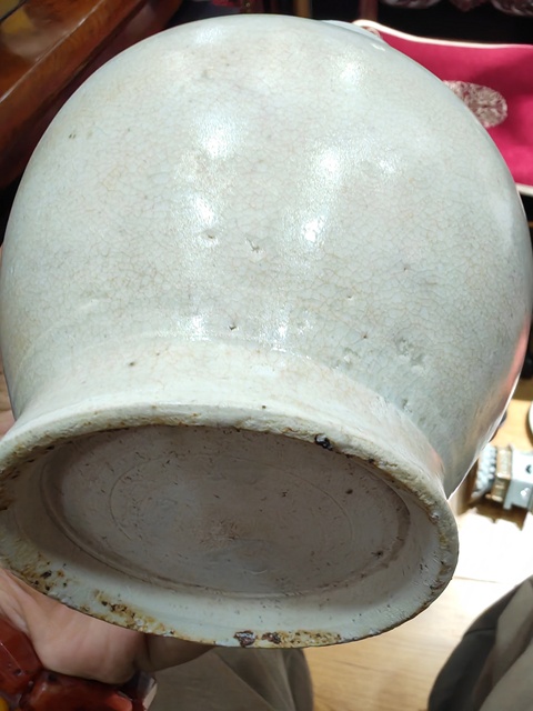 古玩陶瓷青白釉貼塑龍紋盤口瓶真品鑒賞圖