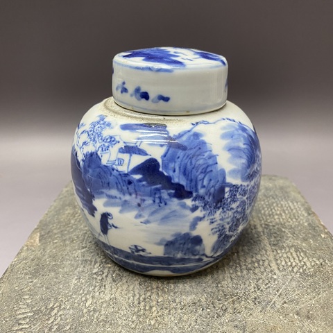 古玩陶瓷人物山水紋青花蓋罐真品鑒賞圖