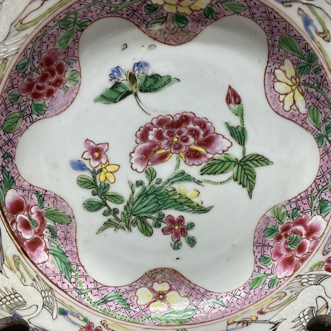 古玩陶瓷花卉鶴紋粉彩盤真品鑒賞圖