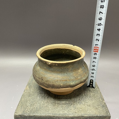古玩陶瓷褐釉罐真品鑒賞圖
