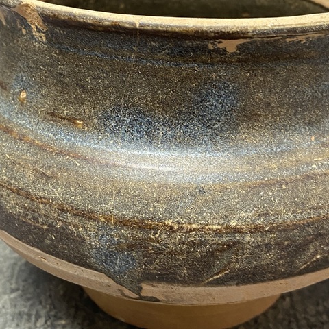 古玩陶瓷褐釉罐真品鑒賞圖