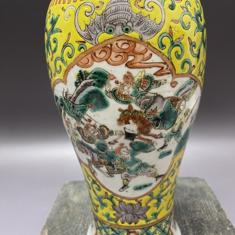 古玩陶瓷刀馬人雞腿瓶真品鑒賞圖