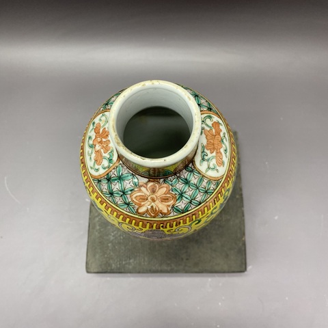 古玩陶瓷刀馬人雞腿瓶真品鑒賞圖