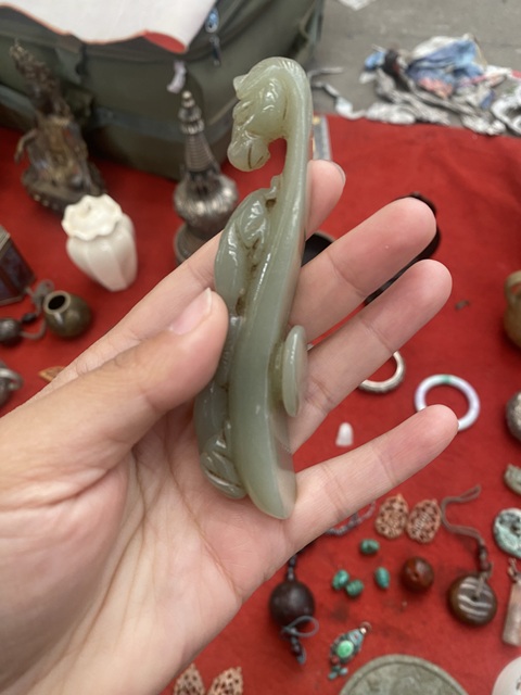 古玩玉器和田玉雕“馬上封侯”帶鉤真品鑒賞圖