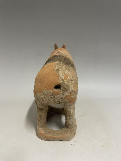 古玩陶瓷唐·驢拍賣，當(dāng)前價(jià)格198元