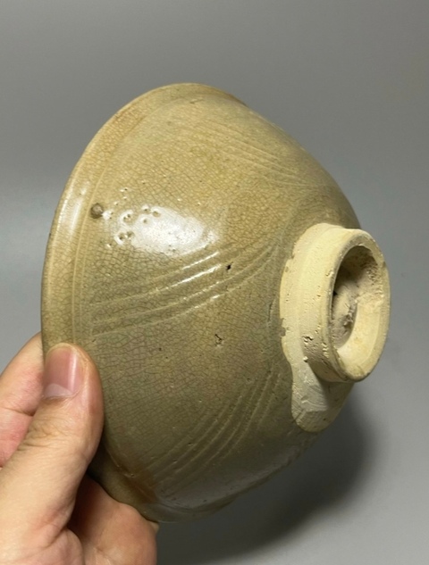 古玩陶瓷龍泉青瓷刻花碗拍賣，當前價格2980元