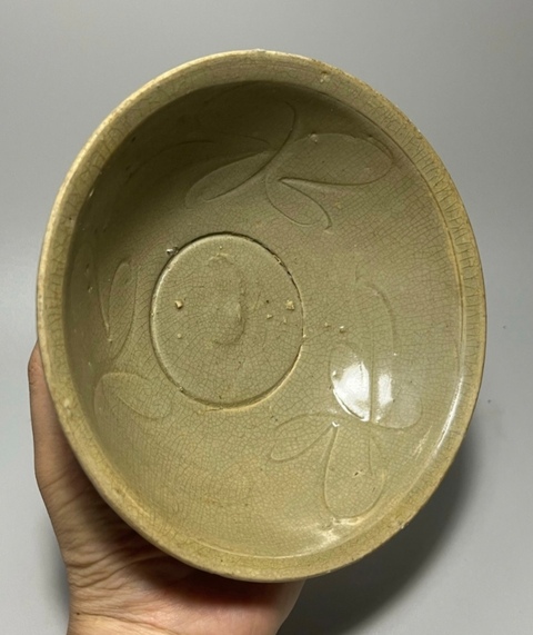 古玩陶瓷龍泉青瓷刻花碗拍賣，當前價格2980元