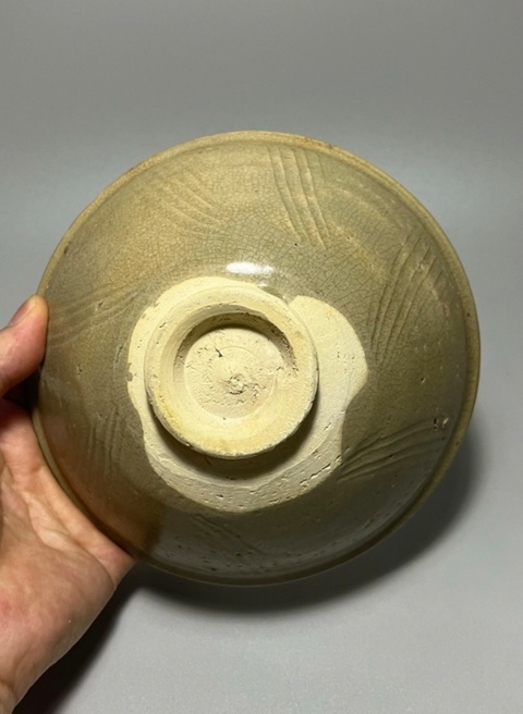 古玩陶瓷龍泉青瓷刻花碗拍賣，當前價格2980元