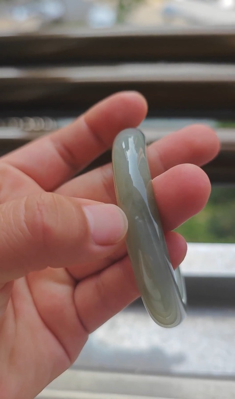 古玩玉器青玉手鐲真品鑒賞圖