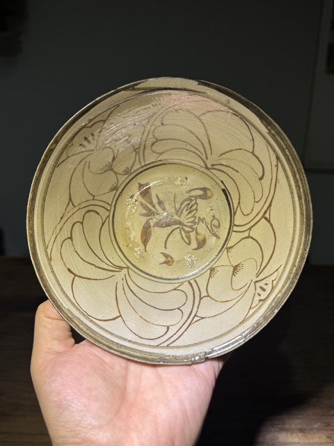 古玩陶瓷碗真品鑒賞圖