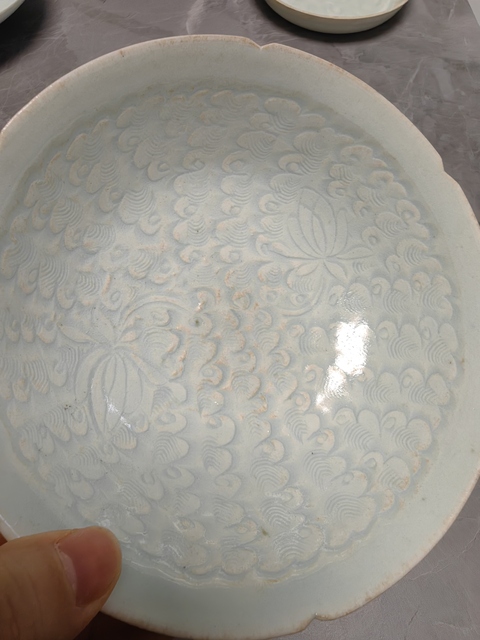 古玩陶瓷青白釉劃花碗真品鑒賞圖