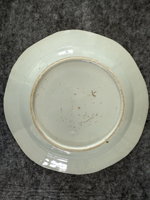 古玩陶瓷樓臺亭閣山水紋青花盤真品鑒賞圖