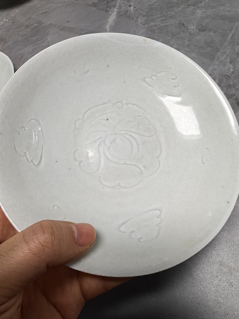 古玩陶瓷青白釉刻花碗真品鑒賞圖