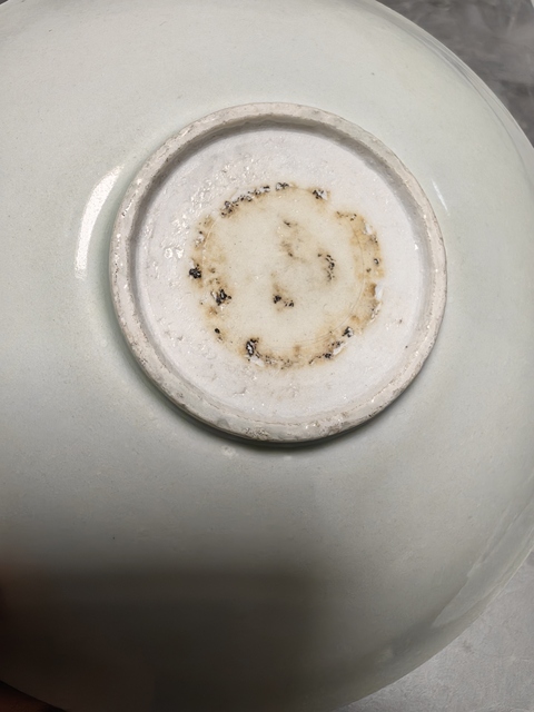 古玩陶瓷青白釉刻花碗真品鑒賞圖