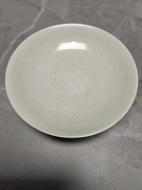 古玩陶瓷青白釉刻花碗真品鑒賞圖
