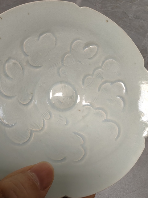 古玩陶瓷青白釉劃花碗真品鑒賞圖