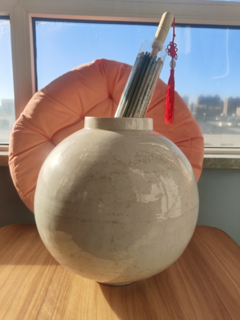 古玩陶瓷白釉燈籠罐真品鑒賞圖