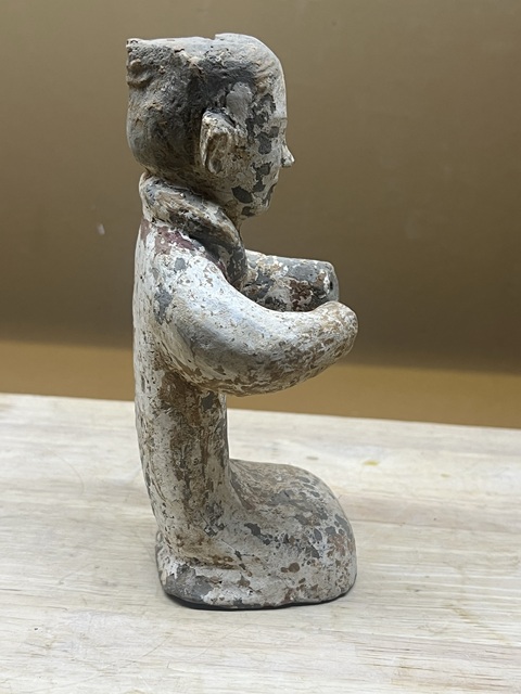 古玩陶瓷漢·彩繪跪抱俑真品鑒賞圖