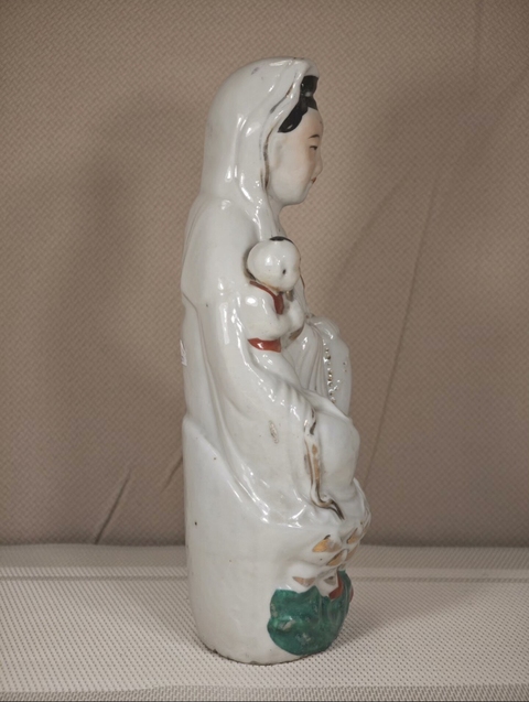 古玩陶瓷白釉觀音送子造像真品鑒賞圖