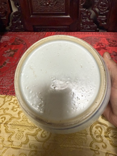 古玩陶瓷青花人物紋罐真品鑒賞圖