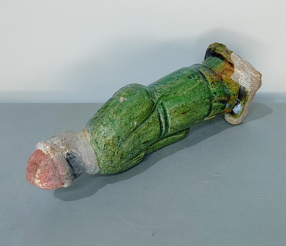 古玩陶瓷明三彩人物俑真品鑒賞圖