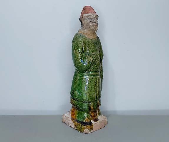 古玩陶瓷明三彩人物俑真品鑒賞圖