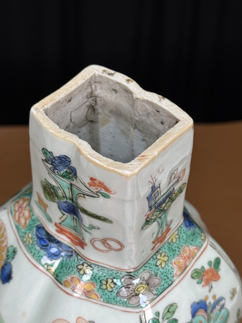 古玩陶瓷清康熙 五彩花鳥紋蓋罐真品鑒賞圖