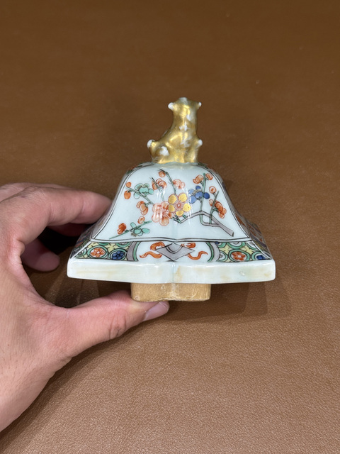 古玩陶瓷清康熙 五彩花鳥紋蓋罐真品鑒賞圖