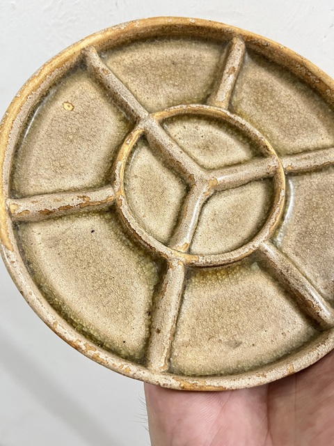 古玩陶瓷晉南北朝~洪州窯青釉多格盤拍賣,當前價格2766元