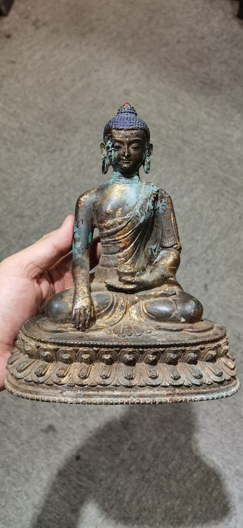 古玩銅器銅鎏金釋迦摩尼真品鑒賞圖