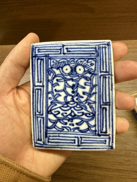 古玩陶瓷清中期淡描青花印泥盒真品鑒賞圖