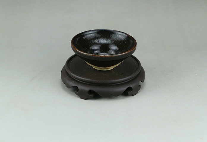 古玩陶瓷吉州窯黑釉茶盞真品鑒賞圖