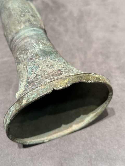 古玩銅器獸面紋青銅觚真品鑒賞圖