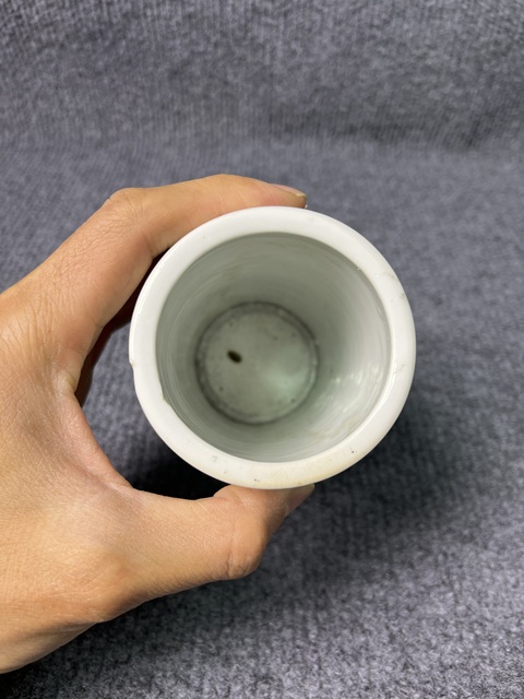 古玩陶瓷淺降彩高士童子紋筆筒真品鑒賞圖