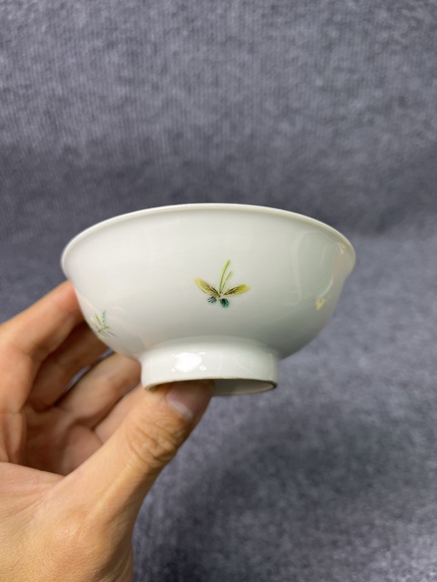 古玩陶瓷粉彩花鳥紋茶圓真品鑒賞圖