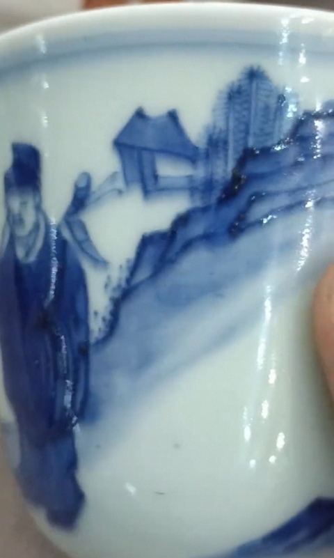 古玩陶瓷人物紋青花杯真品鑒賞圖