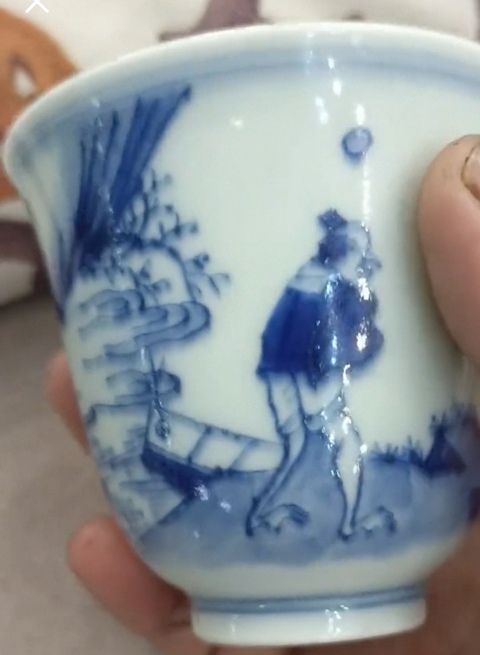 古玩陶瓷人物紋青花杯真品鑒賞圖