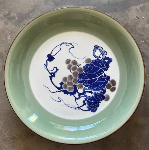古玩陶瓷葡萄紋雙圈足盤真品鑒賞圖