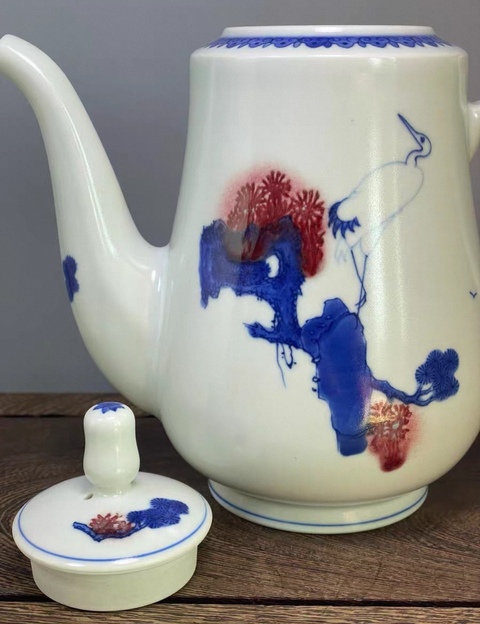 古玩陶瓷青花釉里紅松鶴紋執壺真品鑒賞圖