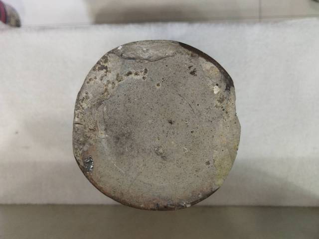 古玩陶瓷唐代邢窯黃釉刻席紋執壺拍賣,當前價格3988元