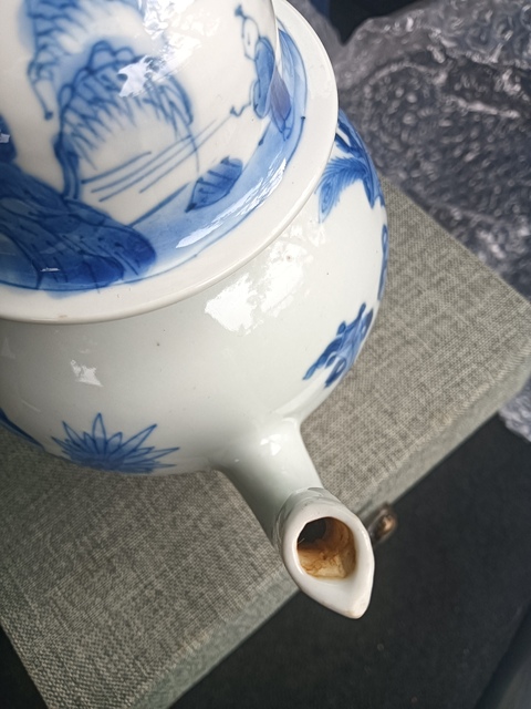 古玩陶瓷康熙·青花博古紋壺  真品鑒賞圖