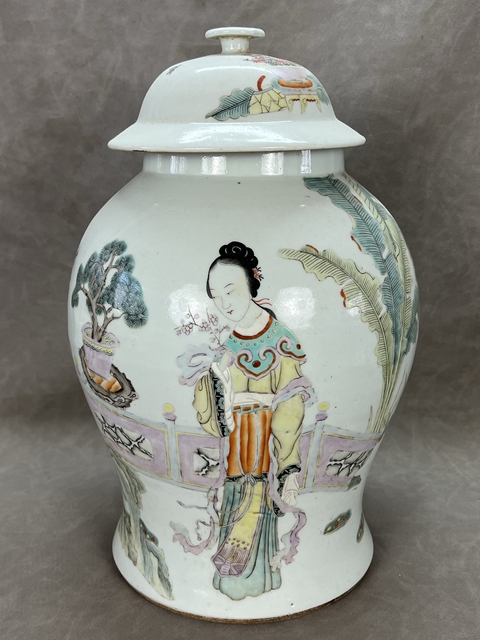 古玩陶瓷仕女紋粉彩將軍罐真品鑒賞圖